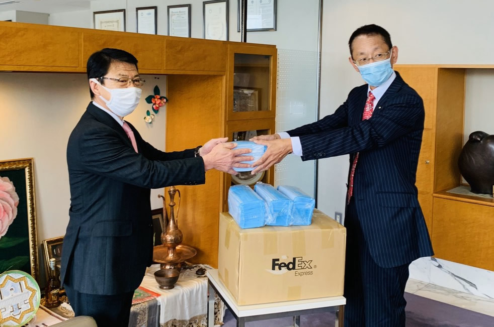 伊東市にマスク2000枚を寄贈しました!